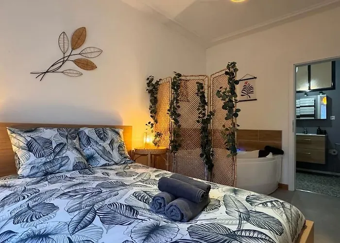 아파트 Le Cocon Fleuri, Proche Centre *