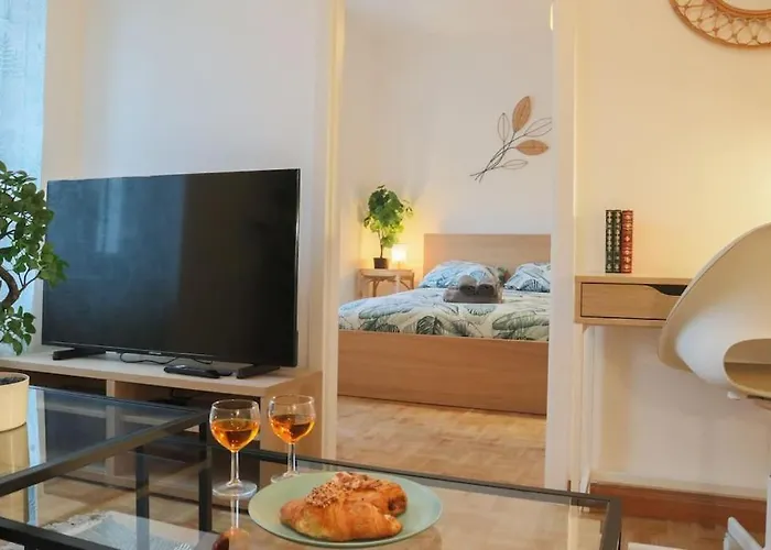 Le Cocon Fleuri, Proche Centre