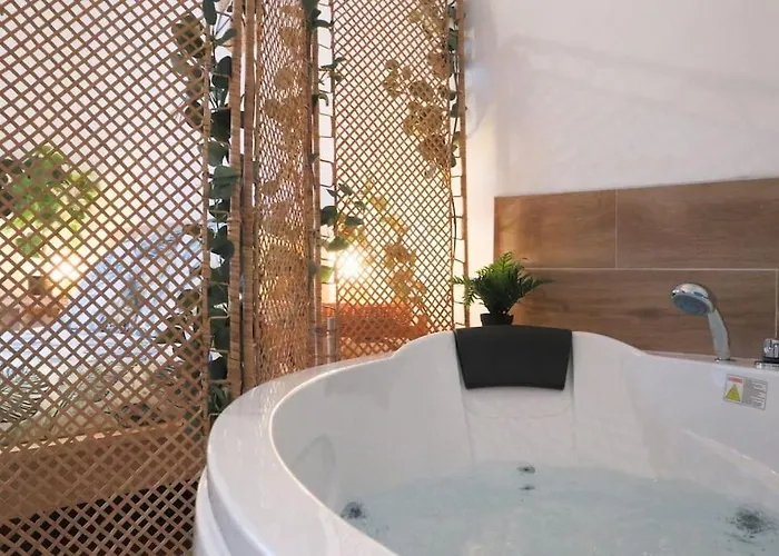 Le Cocon Fleuri, Proche Centre *